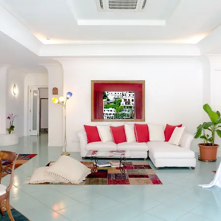 호텔 포세이돈 4*