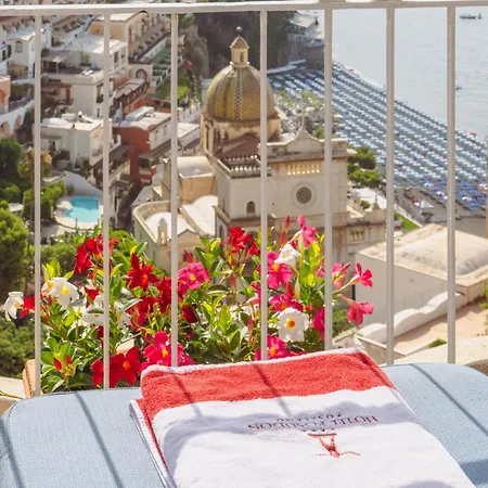 Hotel Poseidon 4*