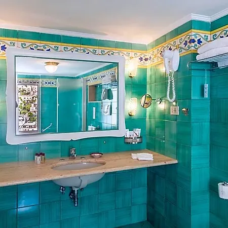 Poseidon 4* Positano